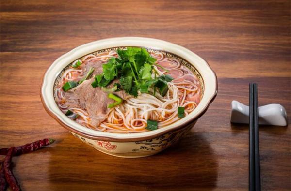 羊肉粉哪家好？費(fèi)用是多少錢？