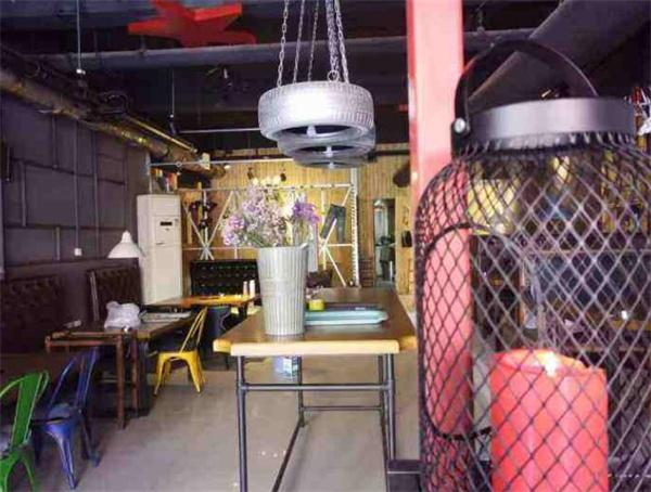 賴客吧主題餐廳費(fèi)用多少？