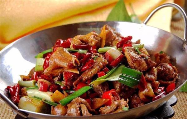 干鍋店費(fèi)及條件有哪些?
