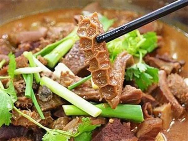 牛雜店大概需要多少錢？