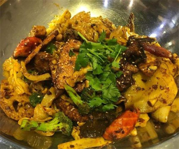 搟津味香鍋怎么樣？
