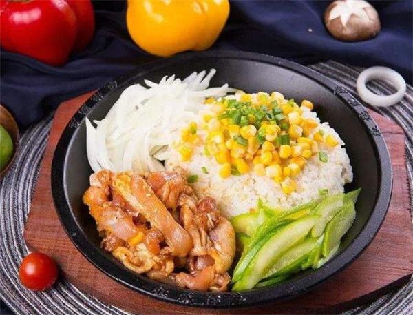 泰益鐵板飯費(fèi)多少？
