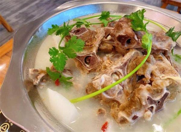 北京羊蝎子火鍋需要多少費用？