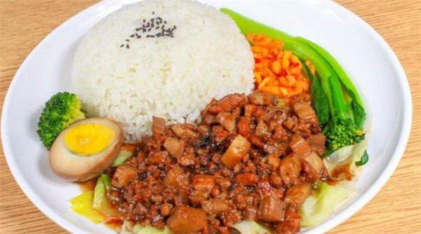 一個(gè)臺(tái)灣鹵肉飯要多少錢？