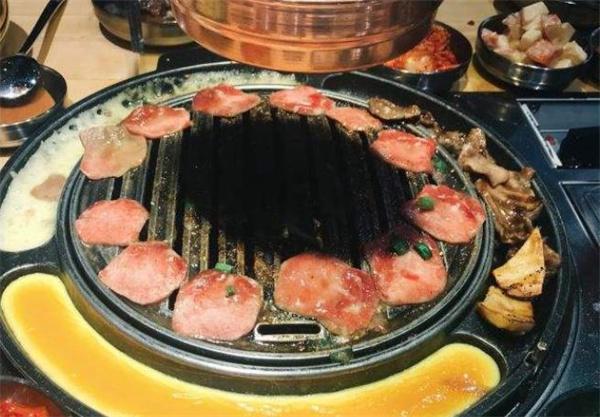 gogiya韓國(guó)傳統(tǒng)烤肉店電話是多少?