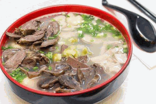 鴨血粉絲湯