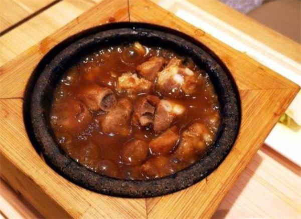 鮑汁排骨飯費(fèi)多少？