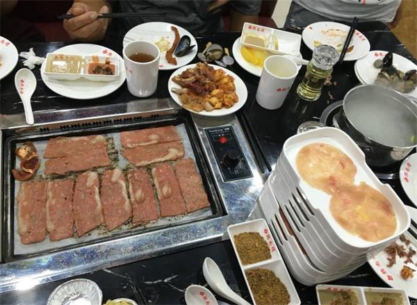 一家自助烤肉餐廳需要多少錢(qián)？