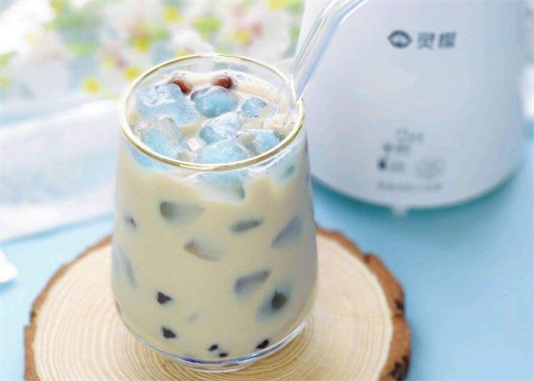 奶茶費多少錢？
