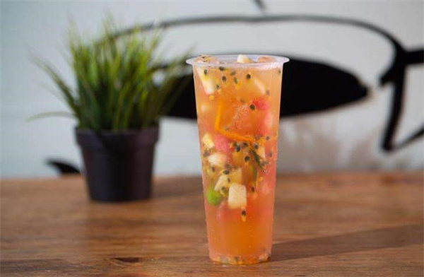 鮮果茶飲費(fèi)用多少錢？