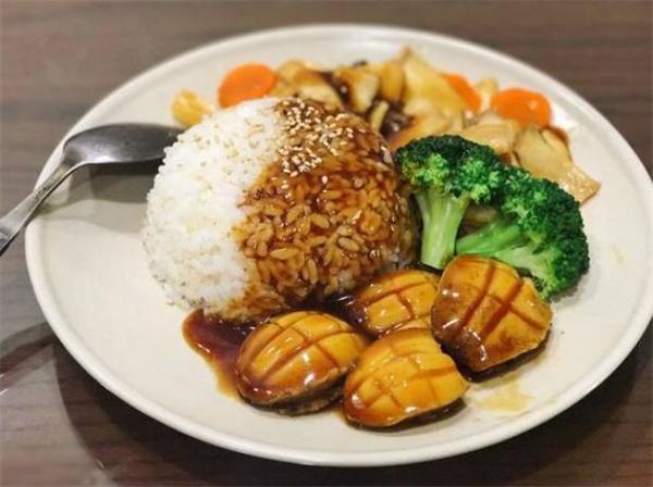 鮑魚飯費(fèi)多少錢？