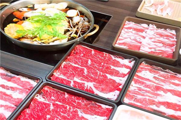momo牧場(chǎng)火鍋