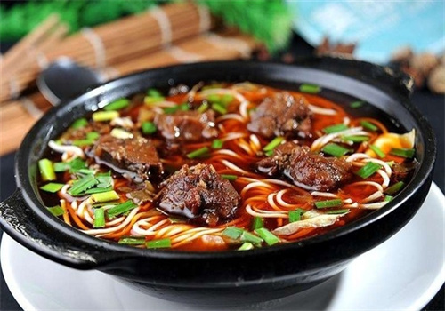 早點(diǎn)牛肉米線加盟