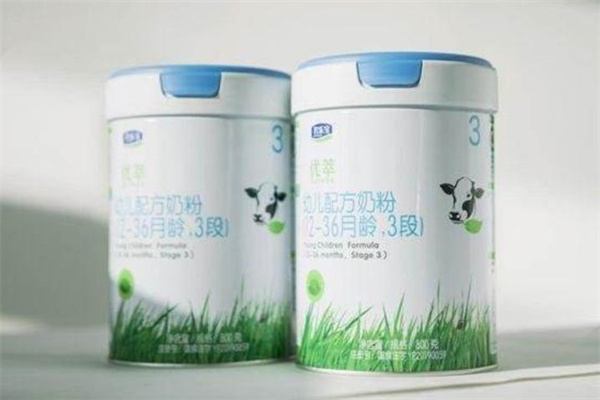一個(gè)奶粉店大概要多少錢？
