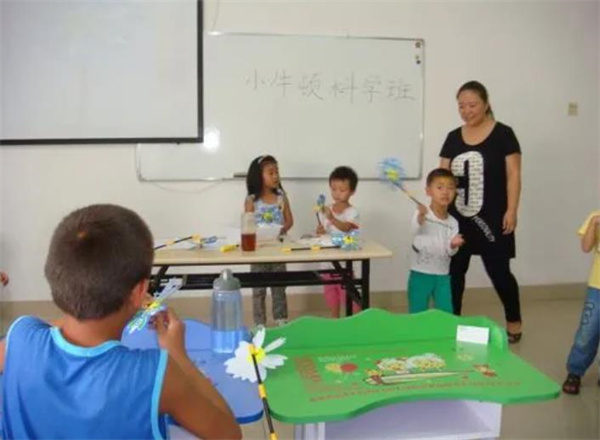 小牛頓科學實驗