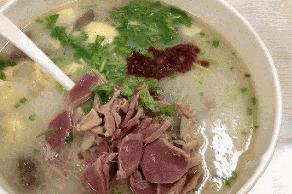 鴨得堡鴨血粉絲