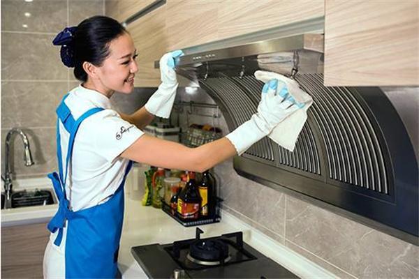 華創(chuàng)油煙機(jī)清洗加盟