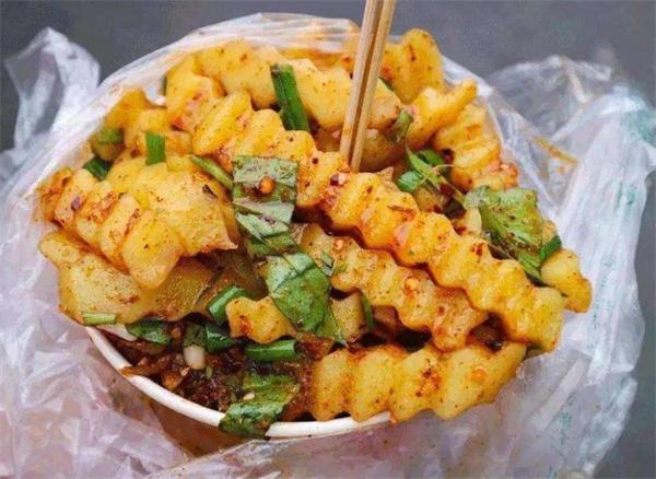 彩色土豆小吃店有哪些？