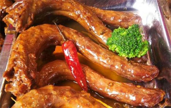 現(xiàn)撈鴨脖費(fèi)多少錢呢？