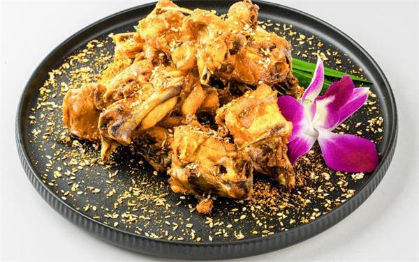 手撕雞架費(fèi)多少錢？?jī)?yōu)勢(shì)有哪些？