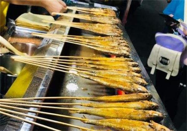 夜貓子小黃魚