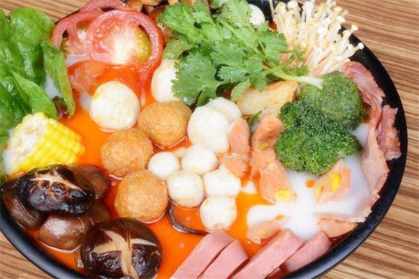 貴仁麻辣燙店加盟