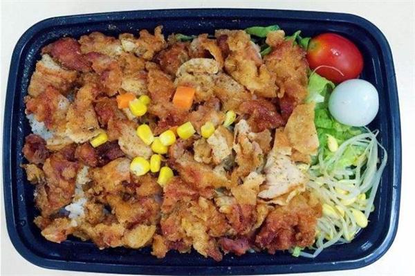 脆皮雞飯電話(huà)多少？