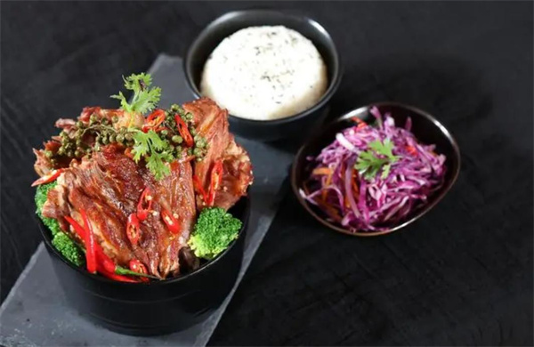 辣骨飯多少錢(qián)？條件有哪些？