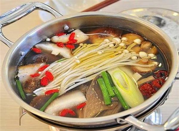 菌湯火鍋怎么樣？