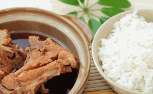 排骨米飯