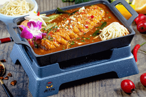 貓十八烤魚飯