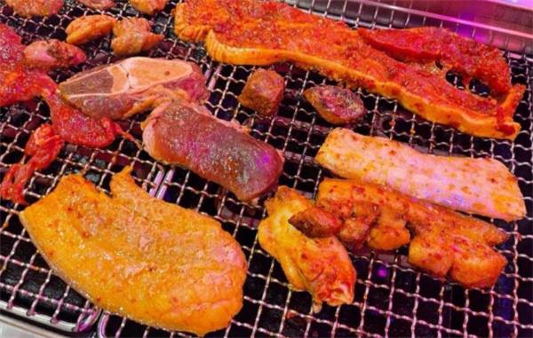 小豬查理自助烤肉