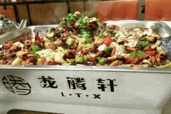 龍騰軒烤魚