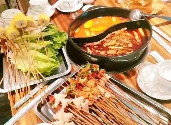 灌縣老媽砂鍋串串香