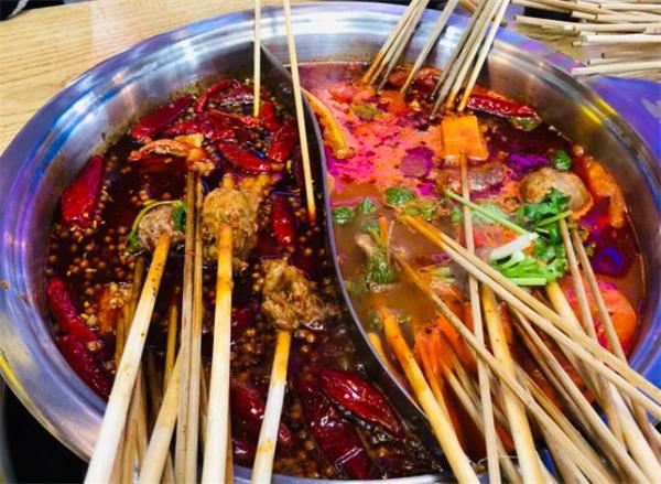 簽簽牛肉串串香