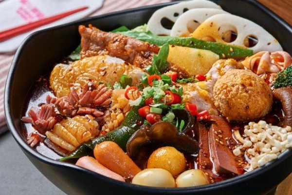 盯吧兒吃冒菜加盟