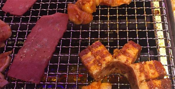 小豬查理烤肉