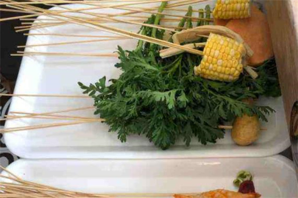 成都簽簽牛肉串串香怎么樣？后都說好極了
