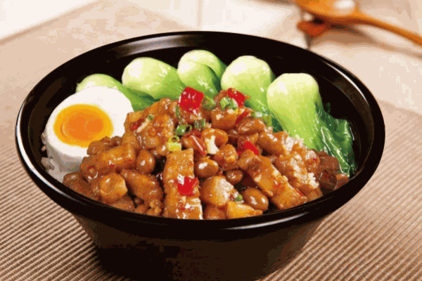 他她香的煲仔飯