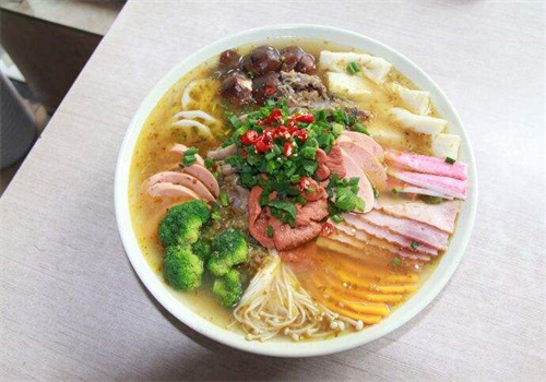 狀元令火鍋米線冒菜加盟