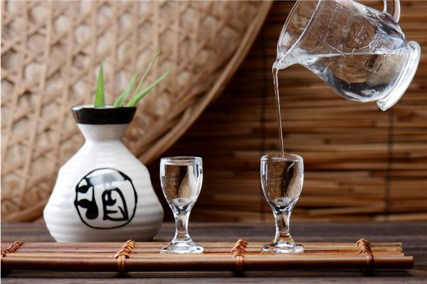 林喜白酒加盟