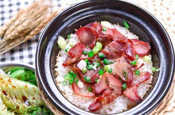開心老婆煲仔飯