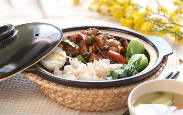 開心老婆煲仔飯