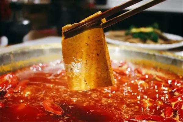 容語(yǔ)火鍋加盟