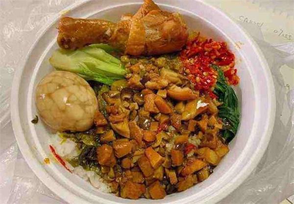剁椒拌飯品牌哪家好？黃四爺剁椒拌飯?zhí)厣绾危? title=