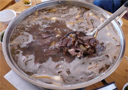吳家驢肉火鍋