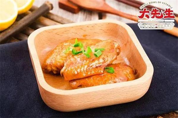 中式快餐品牌如何選擇？大先生小碗菜怎么樣？