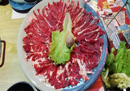 藍(lán)小悅新派牛肉火鍋加盟