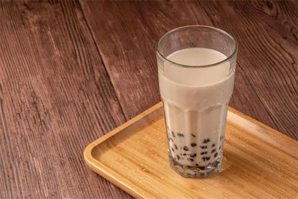 克洛芬奶茶加盟