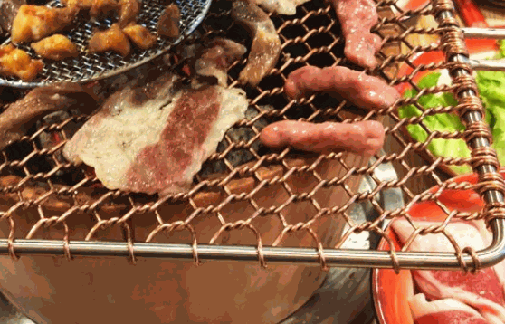 原始泥爐烤肉